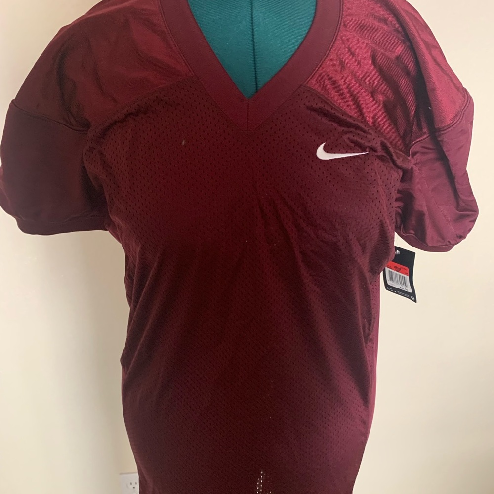 Mens Nike Burgundy football jersey.  No team